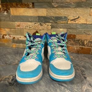 Nike Air Jordan 1 going for 140